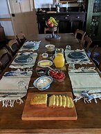 The Anderson Cottage Bed & Breakfast