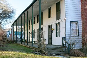 The Anderson Cottage Bed & Breakfast