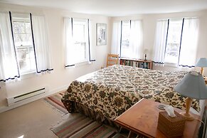 The Anderson Cottage Bed & Breakfast