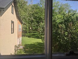 The Anderson Cottage Bed & Breakfast