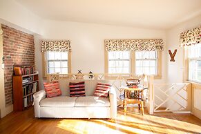 The Anderson Cottage Bed & Breakfast