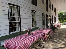 The Anderson Cottage Bed & Breakfast