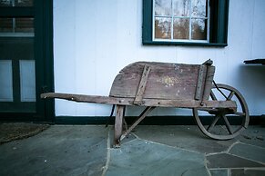 The Anderson Cottage Bed & Breakfast