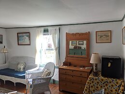 The Anderson Cottage Bed & Breakfast