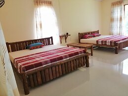 Silent Bungalow River Side