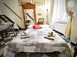 Caratteristica Dimora Degli Incrociati