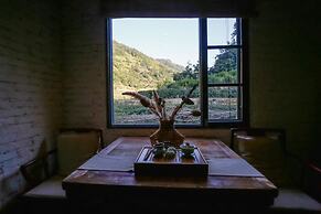 Nanjing Tulou Herongzhuang Inn