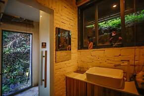 Nanjing Tulou Herongzhuang Inn