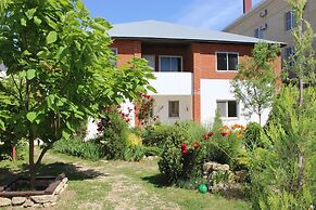 Guest House Yuzhniy