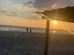 Playa Esperanza Resort