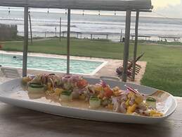 Playa Esperanza Resort