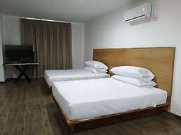 Playa Esperanza Resort