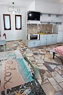 New Aurora Apts Studios