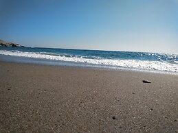 New Aurora Apts Studios