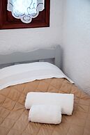 New Aurora Apts Studios