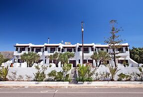 New Aurora Apts Studios