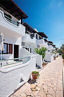 New Aurora Apts Studios