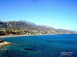 New Aurora Apts Studios