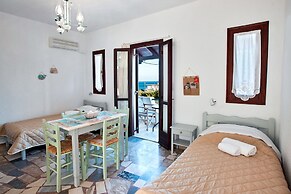 New Aurora Apts Studios