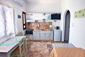 New Aurora Apts Studios