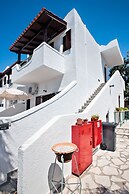 New Aurora Apts Studios