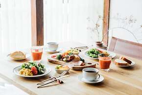 MINKA Riverside Villas