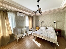 Silver 34 Boutique Hotel