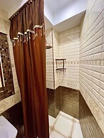Silver 34 Boutique Hotel