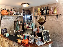 Silver 34 Boutique Hotel