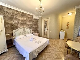 Silver 34 Boutique Hotel