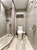 Silver 34 Boutique Hotel