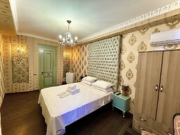 Silver 34 Boutique Hotel
