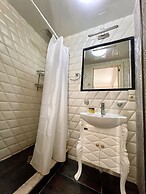 Silver 34 Boutique Hotel