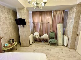Silver 34 Boutique Hotel