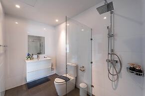 Modern 4 Bedrooms Pool Villa - VY