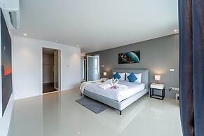 Modern 4 Bedrooms Pool Villa - VY