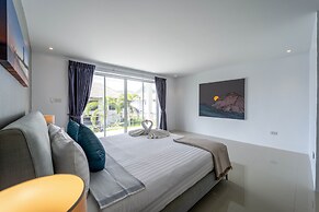 Modern 4 Bedrooms Pool Villa - VY