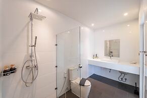 Modern 4 Bedrooms Pool Villa - VY