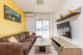 Apart Hotel MS Katunjanin