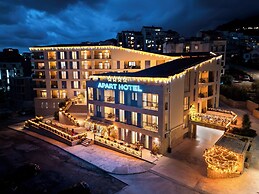 Apart Hotel MS Katunjanin