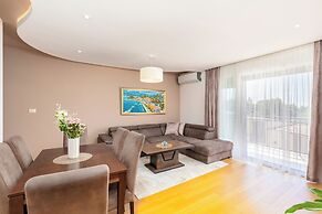 Apart Hotel MS Katunjanin