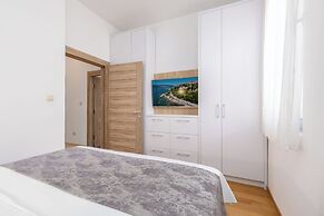 Apart Hotel MS Katunjanin