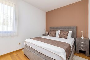 Apart hotel Katunjanin