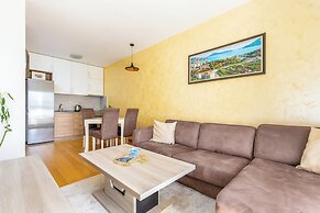 Apart Hotel MS Katunjanin