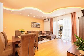 Apart Hotel MS Katunjanin