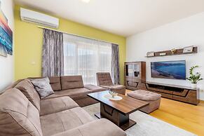 Apart Hotel MS Katunjanin