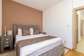 Apart hotel Katunjanin