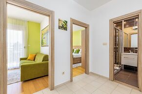 Apart Hotel MS Katunjanin