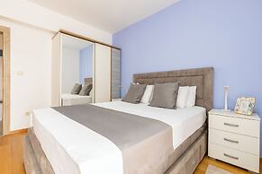 Apart Hotel MS Katunjanin