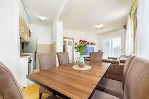 Apart Hotel MS Katunjanin